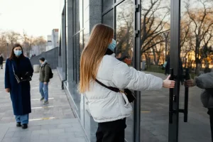 Best Commercial Doors for High-Traffic Businesses